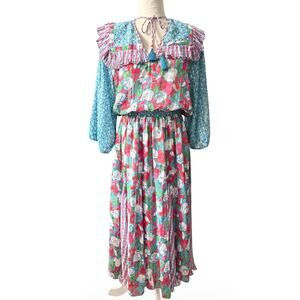 Vintage 70s Diane Freis Georgette Floral Print Ruffled Neck Maxi Dress Size 6
